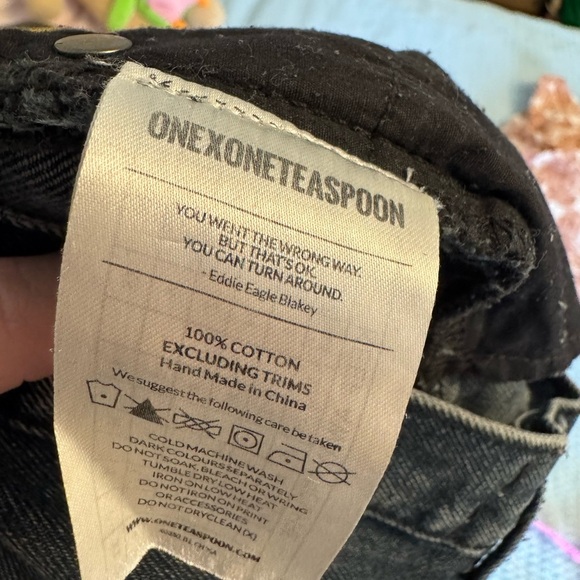 One Teaspoon High Waisted Bonita Shorts Black Denim - Women’s 30 - Picture 5 of 12